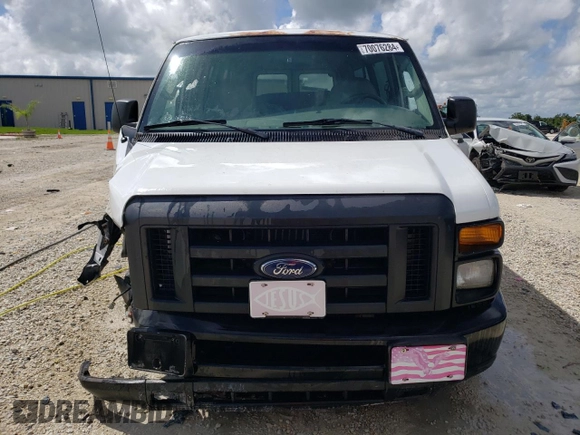 2008 Ford Econoline Passenger XL with VIN 1FBSS31L78DA02320, listed as a Copart auction lot 70076284 with Not Provided miles and Salvage Title. Bid and sale history available at DreamBid. Image 5.