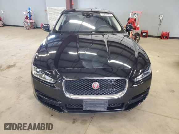 2019 Jaguar XE 25t Premium with VIN SAJAJ4FX5KCP54124, listed as a Copart auction lot 45630804 with 44,781 mi miles. Bid and sale history available at carsss.com. Image 5.