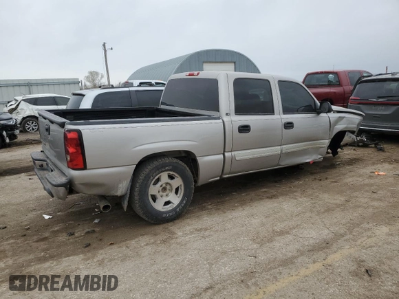 2006 Chevrolet Silverado 1500 LT1 with VIN 2GCEC13Z861261192, listed as a Copart auction lot 51108145 with 150,890 mi miles and Salvage Title. Bid and sale history available at DreamBid. Image 3.