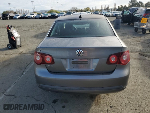 2010 Volkswagen Jetta TDI z VIN 3VWAL7AJ2AM170674, wystawiony jako Copart lot #50191095 z przebiegiem 195 538 mil mil oraz Czysty tytuł • Clean title. Historia ofert i sprzedaży dostępna na DreamBid. Obrazek 6.