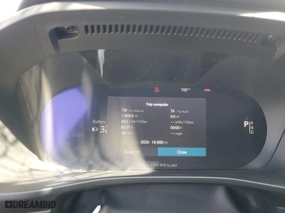 2023 Volvo C40 Recharge Pure Electric Ultimate with VIN YV4ED3GM9P2027892, listed as a Copart auction lot 60420974 with 19,650 mi miles and Salvage Title. Bid and sale history available at carsss.com. Image 9.