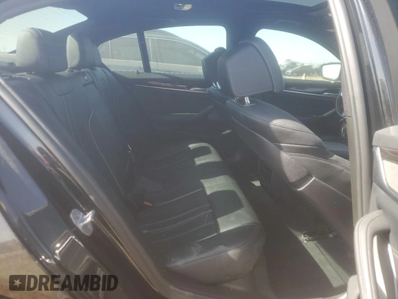 2019 BMW 5 Series 530e xDrive with VIN WBAJB1C52KB376702, listed as a Copart auction lot 59770805 with 85,375 mi miles and Clean title. Bid and sale history available at DreamBid. Image 10.