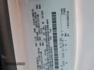 2024 Ford F-250 XL z VIN 1FTBF2BAXREC45252, wystawiony jako Copart lot #84603424 z przebiegiem 467 mil mil oraz Szkoda całkowita • Salvage title. Historia ofert i sprzedaży dostępna na DreamBid. Obrazek 12.