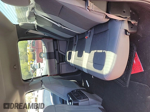 2020 Ford F-150 XL with VIN 1FTEW1E41LKE81388, listed as a IAAI auction lot 42715664 with 113,099 mi miles and . Bid and sale history available at DreamBid. Image 9.