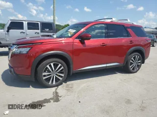 2024 Nissan Pathfinder Platinum z VIN 5N1DR3DG3RC304334, wystawiony jako Copart lot #61802405 z przebiegiem 11 372 mil mil oraz Szkoda całkowita • Salvage title. Historia ofert i sprzedaży dostępna na DreamBid. Obrazek 1.