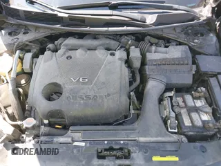 2017 Nissan Maxima SV z VIN 1N4AA6AP5HC399438, wystawiony jako IAAI lot #42436750 z przebiegiem 82 832 mil mil oraz . Historia ofert i sprzedaży dostępna na DreamBid. Obrazek 10.