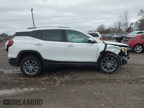 2024 GMC Terrain SLT with VIN 3GKALVEG6RL212131, listed as a IAAI auction lot 41734214 with 6,965 mi miles and . Bid and sale history available at carsss.com. Image 13.