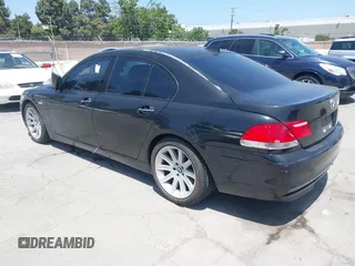2006 BMW 7 Series 750i с VIN WBAHL83516DT03870, выставлен на аукционе IAAI как лот 42273354 с пробегом Не указан миль и . История ставок и продаж доступна на DreamBid. Изображение 3.