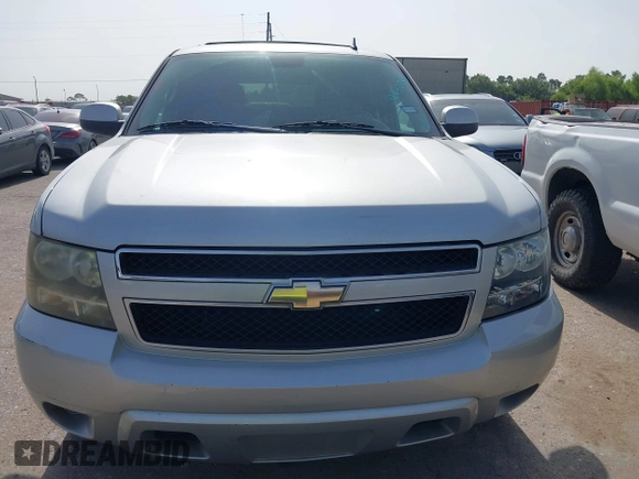 2011 Chevrolet Tahoe LS with VIN 1GNSCAE0XBR111949, listed as a IAAI auction lot 42630787 with 220,857 mi miles and . Bid and sale history available at DreamBid. Image 12.