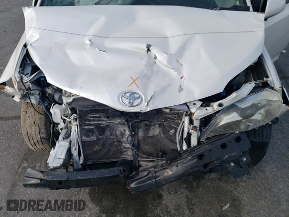2017 Toyota Sienna XLE Auto Access Seat with VIN 5TDYZ3DC2HS790411, listed as a Copart auction lot 52099465 with 110,318 mi miles and Clean Title. Bid and sale history available at carsss.com. Image 12.