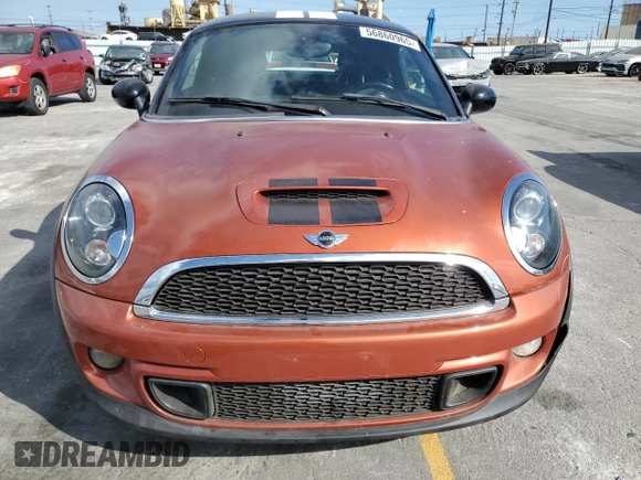 2013 MINI Coupe S z VIN WMWSX3C59DT466802, wystawiony jako Copart lot #56860965 z przebiegiem 88 053 mil mil oraz Szkoda całkowita • Salvage title. Historia ofert i sprzedaży dostępna na DreamBid. Obrazek 5.