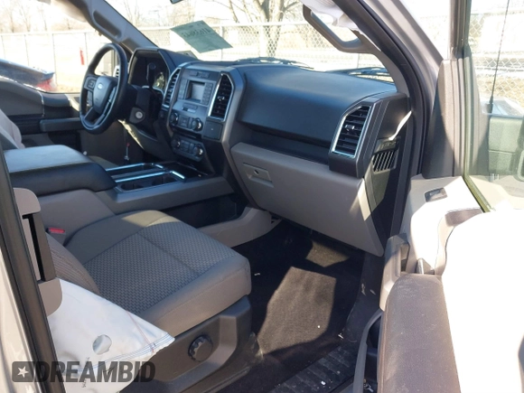 2016 Ford F-150 XLT with VIN 1FTEX1EP7GFB00049, listed as a IAAI auction lot 41638643 with 13,001 mi miles and . Bid and sale history available at DreamBid. Image 5.