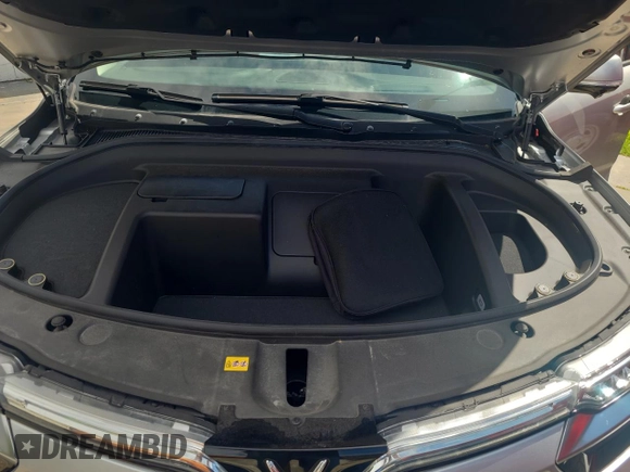 2023 VinFast VF 8 Eco с VIN RLLV1AEB5PH002749, выставлен на аукционе Copart как лот 61365875 с пробегом 5 630 миль миль и Списание • Salvage title. История ставок и продаж доступна на DreamBid. Изображение 7.