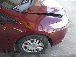 2011 Honda Insight с VIN JHMZE2H32BS004995, выставлен на аукционе IAAI как лот 42243680 с пробегом 160 235 миль миль и . История ставок и продаж доступна на DreamBid. Изображение 13.