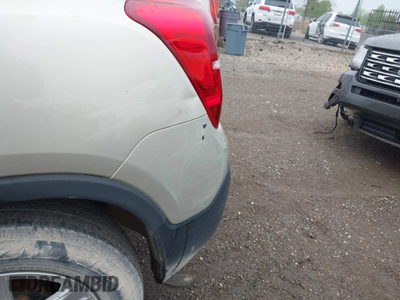 2016 Chevrolet Trax LT with VIN 3GNCJLSB6GL133148, listed as a IAAI auction lot 42196293 with Not Provided miles and . Bid and sale history available at DreamBid. Image 12.