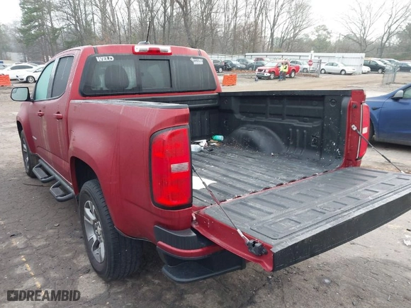 2016 Chevrolet Colorado 2WD Z71 with VIN 1GCGSDE39G1371407, listed as a IAAI auction lot 41796632 with 185,422 mi miles. Bid and sale history available at carsss.com. Image 3.