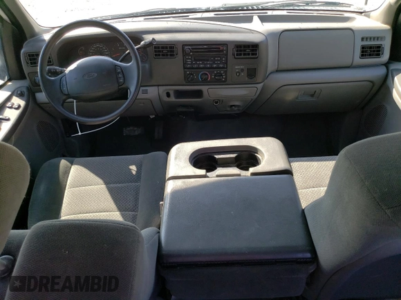2002 Ford F-250 XL with VIN 1FTNX20F72EB54812, listed as a Copart auction lot 71949524 with 155,302 mi miles and Non repairable. Bid and sale history available at DreamBid. Image 8.