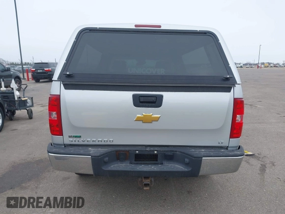 2012 Chevrolet Silverado 1500 LT with VIN 1GCNKSE04CZ182287, listed as a IAAI auction lot 41915911 with 125,217 mi miles. Bid and sale history available at carsss.com. Image 16.