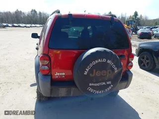2007 Jeep Liberty Sport with VIN 1J4GL48K67W646261, listed as a IAAI auction lot 41913458 with 204,553 mi miles. Bid and sale history available at carsss.com. Image 16.