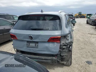 2022 Volkswagen Taos SE с VIN 3VVLX7B23NM062627, выставлен на аукционе Copart как лот 55554365 с пробегом 18 409 миль миль и Списание • Salvage title. История ставок и продаж доступна на DreamBid. Изображение 6.