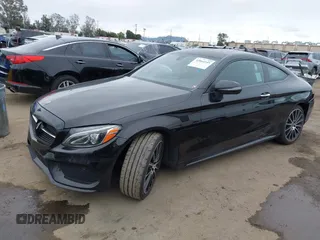 2018 Mercedes-Benz C 300 z VIN WDDWJ4JB8JF735845, wystawiony jako IAAI lot #42064145 z przebiegiem 61 523 mil mil oraz . Historia ofert i sprzedaży dostępna na DreamBid. Obrazek 2.