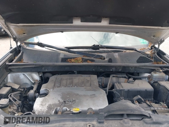 2008 Toyota Highlander z VIN JTEES41A082047975, wystawiony jako IAAI lot #42386511 z przebiegiem 229 825 mil mil oraz . Historia ofert i sprzedaży dostępna na DreamBid. Obrazek 10.