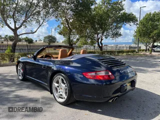 2008 Porsche 911 Carrera S z VIN WP0CB29998S776213, wystawiony jako Copart lot #47441045 z przebiegiem 30 000 mil mil oraz Nie do naprawy • Non repairable. Historia ofert i sprzedaży dostępna na DreamBid. Obrazek 3.