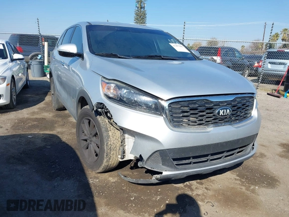 2020 Kia Sorento LX V6 with VIN 5XYPG4A50LG628036, listed as a IAAI auction lot 41457081 with Not Provided miles. Bid and sale history available at carsss.com. Image 1.
