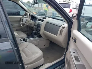 2008 Ford Escape XLT with VIN 1FMCU03188KB27273, listed as a IAAI auction lot 42196068 with 164,482 mi miles and . Bid and sale history available at DreamBid. Image 5.