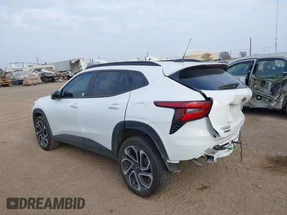 2024 Chevrolet Trax 2RS with VIN KL77LJE21RC019378, listed as a IAAI auction lot 41702191 with 22,959 mi miles and . Bid and sale history available at DreamBid. Image 15.