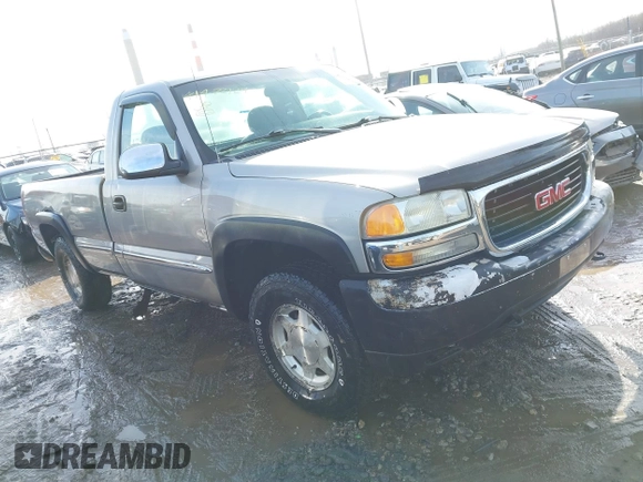 1999 GMC New Sierra 1500 SLE with VIN 1GTEK14T4XE539051, listed as a IAAI auction lot 41472124 with 151,088 mi miles. Bid and sale history available at carsss.com. Image 1.