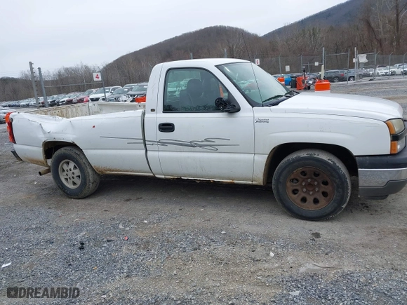 2005 Chevrolet Silverado 1500 Work Truck with VIN 1GCEC14XX5Z340818, listed as a IAAI auction lot 41729984 with 191,704 mi miles. Bid and sale history available at carsss.com. Image 13.
