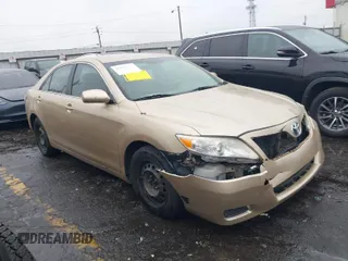 2011 Toyota Camry LE with VIN 4T1BF3EK1BU134767, listed as a IAAI auction lot 41849711 with 220,447 mi miles. Bid and sale history available at carsss.com. Image 1.