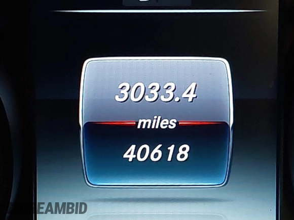 2018 Mercedes-Benz C 300 with VIN WDDWK4KB6JF646464, listed as a IAAI auction lot 42150269 with 40,618 mi miles and . Bid and sale history available at DreamBid. Image 15.