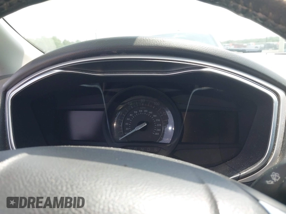2013 Ford Fusion SE с VIN 3FA6P0H7XDR335902, выставлен на аукционе IAAI как лот 42561492 с пробегом Не указан миль и . История ставок и продаж доступна на DreamBid. Изображение 7.