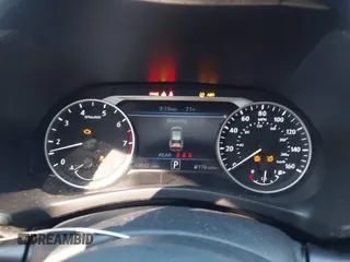 2021 Nissan Sentra SR z VIN 3N1AB8DV4MY229900, wystawiony jako IAAI lot #42222601 z przebiegiem 63 632 mil mil oraz . Historia ofert i sprzedaży dostępna na DreamBid. Obrazek 7.