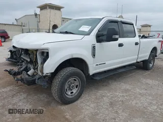 2022 Ford Super Duty F-250 SRW XL with VIN 1FT7W2BT1NEC16997, listed as a IAAI auction lot 42171344 with 118,681 mi miles. Bid and sale history available at carsss.com. Image 18.