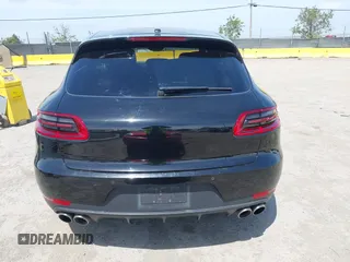 2015 Porsche Macan S with VIN WP1AB2A53FLB68323, listed as a IAAI auction lot 42121576 with 102,031 mi miles. Bid and sale history available at carsss.com. Image 16.