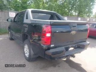 2008 Chevrolet Avalanche LTZ with VIN 3GNFK12388G120922, listed as a IAAI auction lot 42510361 with 166,112 mi miles and . Bid and sale history available at DreamBid. Image 3.