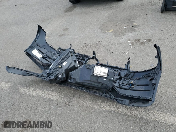 2022 Mercedes-Benz GLC 300 z VIN W1N0G8EB2NV381180, wystawiony jako Copart lot #48484175 z przebiegiem 36 719 mil mil oraz Szkoda całkowita • Salvage title. Historia ofert i sprzedaży dostępna na DreamBid. Obrazek 13.