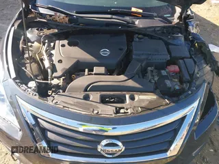 2013 Nissan Altima SV with VIN 1N4AL3AP6DC160905, listed as a IAAI auction lot 41413740 with 250,297 mi miles and . Bid and sale history available at carsss.com. Image 10.