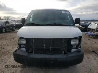 2015 GMC Savana Cargo z VIN 1GTW7FCF3F1114358, wystawiony jako Copart lot #47750135 z przebiegiem 176 068 mil mil oraz Czysty tytuł • Clean title. Historia ofert i sprzedaży dostępna na DreamBid. Obrazek 5.