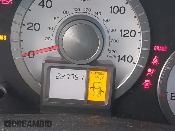 2011 Honda Pilot EX-L with VIN 5FNYF4H61BB091947, listed as a IAAI auction lot 41676585 with 227,751 mi miles and . Bid and sale history available at DreamBid. Image 16.
