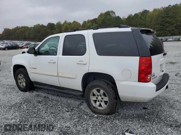 2009 GMC Yukon SLE w/3SB with VIN 1GKFK23089R231009, listed as a Copart auction lot 79040824 with 226,126 mi miles and Clean Title. Bid and sale history available at carsss.com. Image 2.
