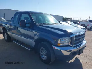 2004 Ford Super Duty F-250 XL with VIN 1FTNX20S34EA59731, listed as a IAAI auction lot 41924448 with 83,982 mi miles. Bid and sale history available at carsss.com. Image 1.