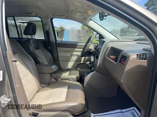 2007 Jeep Compass Limited with VIN 1J8FF57W77D185529, listed as a Copart auction lot 47286985 with 151,727 mi miles and Clean Title. Bid and sale history available at carsss.com. Image 5.