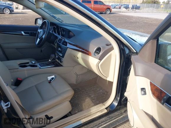 2013 Mercedes-Benz C 300 Sport with VIN WDDGF8AB7DA881054, listed as a IAAI auction lot 42138569 with 116,484 mi miles and . Bid and sale history available at carsss.com. Image 5.
