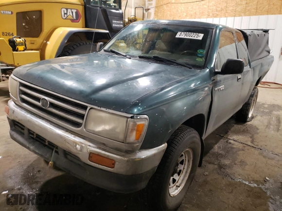 1997 Toyota T100 DX with VIN JT4UN22D1V0037581, listed as a Copart auction lot 87900225 with 276,033 mi miles and Non Repairable. Bid and sale history available at DreamBid. Image 1.