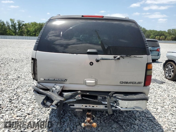 2005 Chevrolet Suburban LT z VIN 3GNEC16Z15G280353, wystawiony jako Copart lot #53974785 z przebiegiem 389 849 mil mil oraz Nie do naprawy. Historia ofert i sprzedaży dostępna na DreamBid. Obrazek 6.