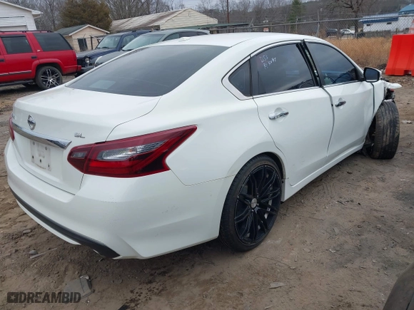 2018 Nissan Altima 2.5 SV with VIN 1N4AL3AP9JC150008, listed as a IAAI auction lot 41481389 with 104,796 mi miles. Bid and sale history available at carsss.com. Image 4.